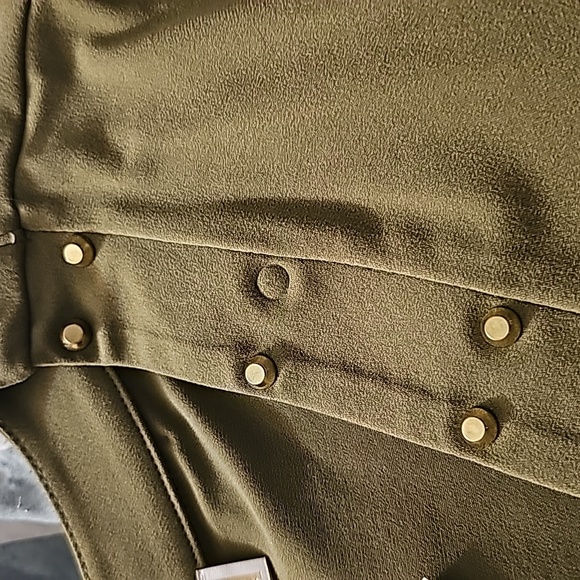 Michael Kors NWT Green Shirt Size M - Picture 4 of 6